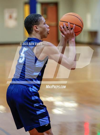 Thumbnail 2 in Lovett vs. Alpharetta (Battle in The Peach) photogallery.
