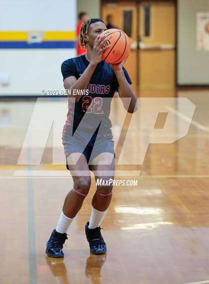Thumbnail 3 in Lovett vs. Alpharetta (Battle in The Peach) photogallery.