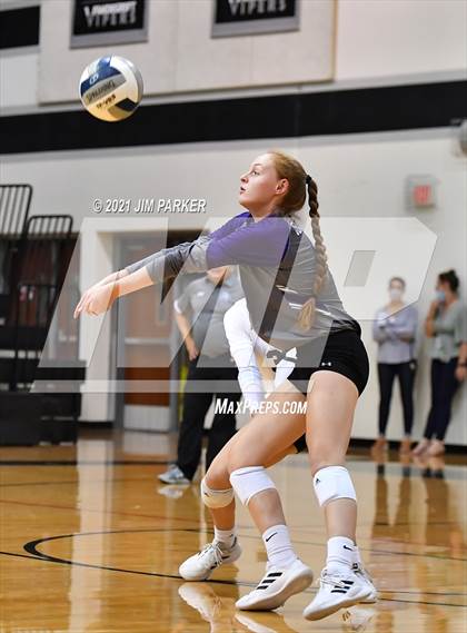 Thumbnail 1 in Cedar Ridge @ Vandegrift photogallery.