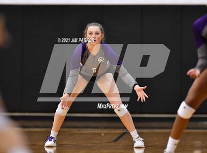 Thumbnail 1 in Cedar Ridge @ Vandegrift photogallery.