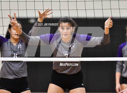 Thumbnail 2 in Cedar Ridge @ Vandegrift photogallery.