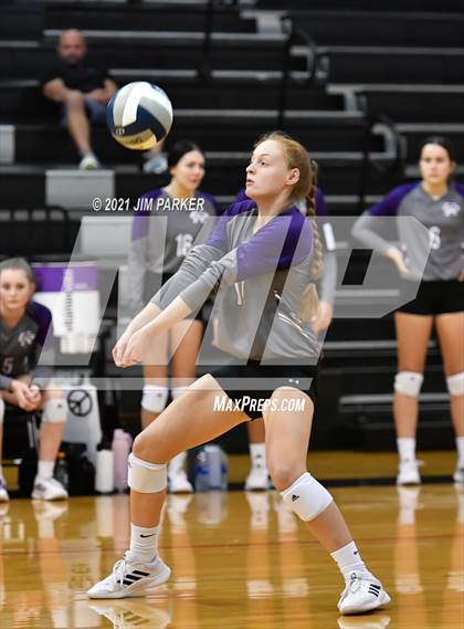 Thumbnail 2 in Cedar Ridge @ Vandegrift photogallery.