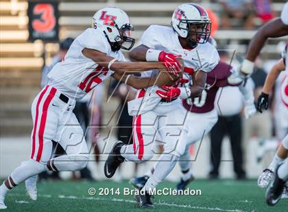Thumbnail 3 in Lake Highlands vs Rowlett photogallery.