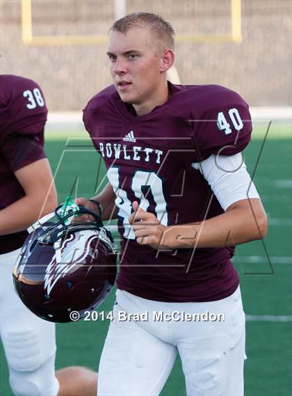 Thumbnail 3 in Lake Highlands vs Rowlett photogallery.