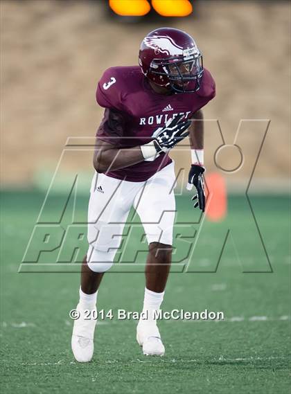 Thumbnail 3 in Lake Highlands vs Rowlett photogallery.