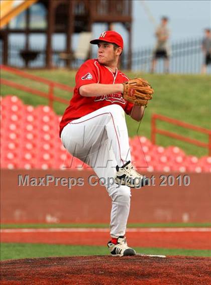 Thumbnail 3 in St. Henry vs. Boone County (9th Region Tournament) photogallery.