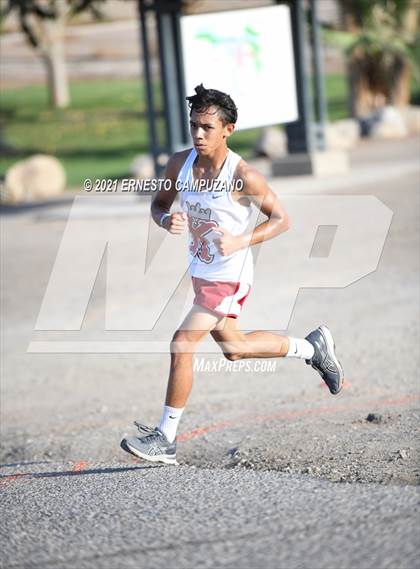 Thumbnail 3 in Yuma HS vs KOFA HS photogallery.