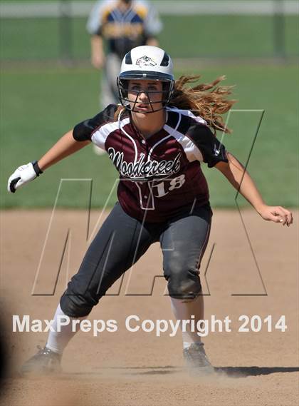 Thumbnail 2 in Elk Grove vs. Woodcreek (Victory Pre-Season T.O.C.) photogallery.