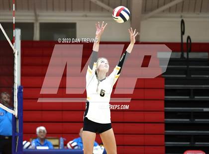 Thumbnail 2 in Kellam @ Princess Anne photogallery.