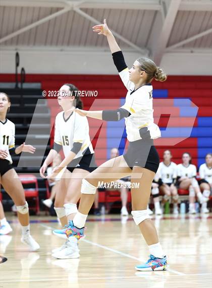 Thumbnail 3 in Kellam @ Princess Anne photogallery.