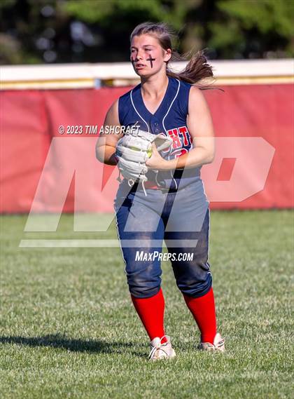 Thumbnail 2 in South Dearborn @ Connersville (IHSAA 3A Section 29 Final) photogallery.