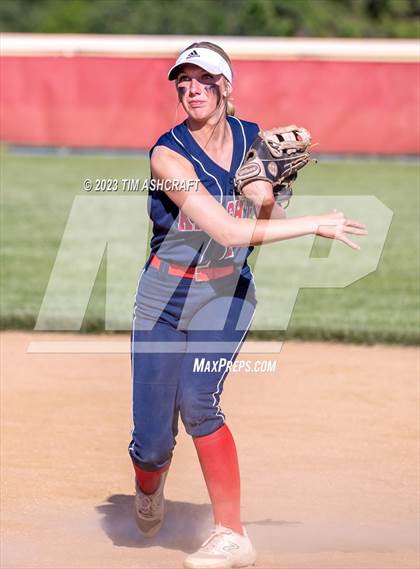 Thumbnail 1 in South Dearborn @ Connersville (IHSAA 3A Section 29 Final) photogallery.