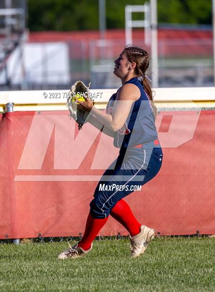 Thumbnail 3 in South Dearborn @ Connersville (IHSAA 3A Section 29 Final) photogallery.