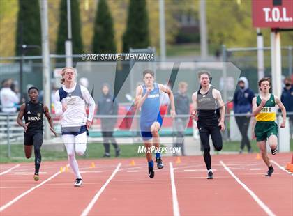 Thumbnail 1 in Harold Scott Invitational (200 Meter) photogallery.