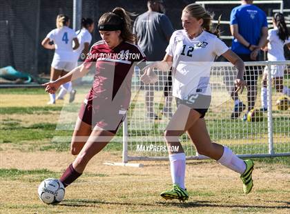 Thumbnail 2 in Pomona Catholic vs Valley Christian (Ontario Christian Tournament) photogallery.