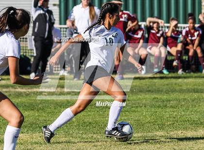 Thumbnail 2 in Pomona Catholic vs Valley Christian (Ontario Christian Tournament) photogallery.