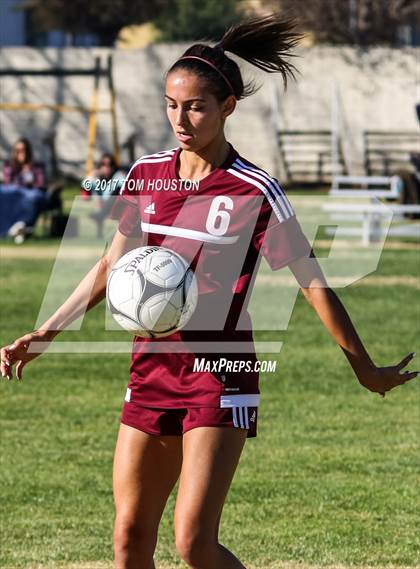 Thumbnail 3 in Pomona Catholic vs Valley Christian (Ontario Christian Tournament) photogallery.