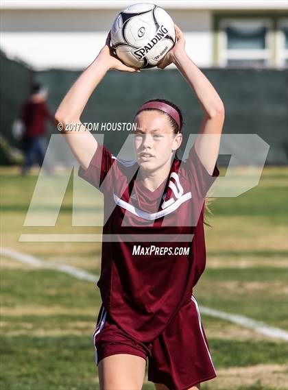 Thumbnail 2 in Pomona Catholic vs Valley Christian (Ontario Christian Tournament) photogallery.