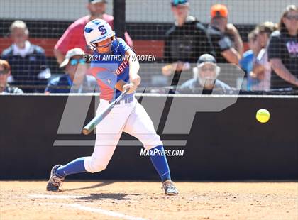 Thumbnail 3 in Southern Alamance vs. Alexander Central (NCHSAA 3A Final - Game 2) photogallery.