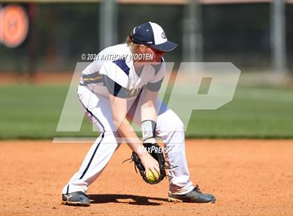 Thumbnail 2 in Southern Alamance vs. Alexander Central (NCHSAA 3A Final - Game 2) photogallery.