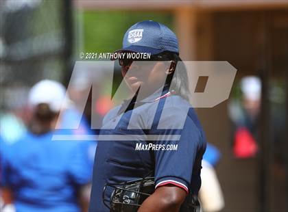 Thumbnail 2 in Southern Alamance vs. Alexander Central (NCHSAA 3A Final - Game 2) photogallery.