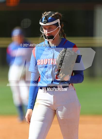 Thumbnail 2 in Southern Alamance vs. Alexander Central (NCHSAA 3A Final - Game 2) photogallery.