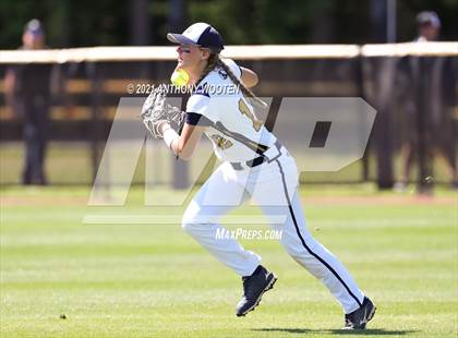 Thumbnail 1 in Southern Alamance vs. Alexander Central (NCHSAA 3A Final - Game 2) photogallery.