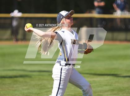 Thumbnail 1 in Southern Alamance vs. Alexander Central (NCHSAA 3A Final - Game 2) photogallery.