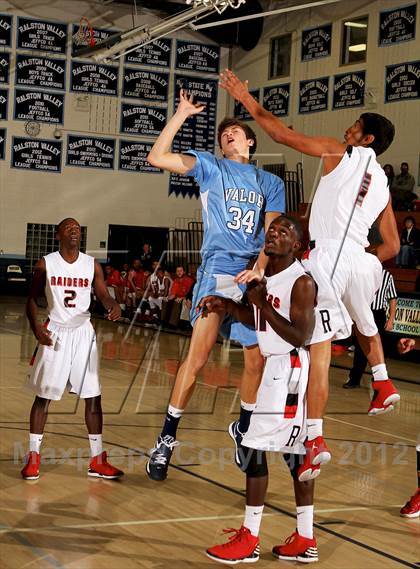 Thumbnail 2 in Valor Christian vs. Rangeview (Ralston Roundup Tournament) photogallery.