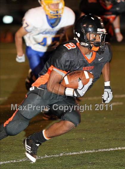 Thumbnail 1 in Gilmer vs Jacksonville photogallery.