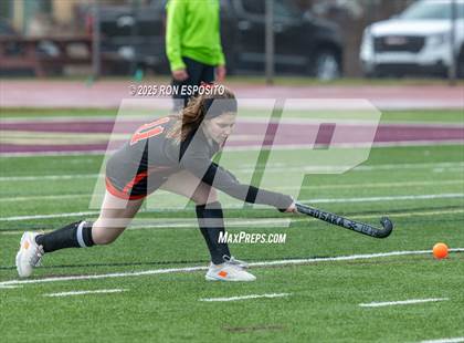 Thumbnail 3 in Windsor Central vs Mamaroneck (NYSPHSAA Class A  Final) photogallery.