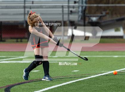 Thumbnail 3 in Windsor Central vs Mamaroneck (NYSPHSAA Class A  Final) photogallery.
