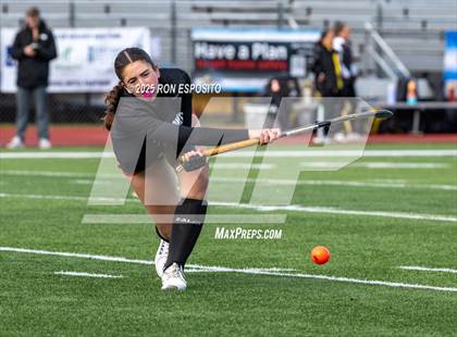 Thumbnail 2 in Windsor Central vs Mamaroneck (NYSPHSAA Class A  Final) photogallery.