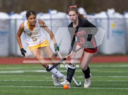 Thumbnail 1 in Windsor Central vs Mamaroneck (NYSPHSAA Class A  Final) photogallery.