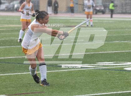 Thumbnail 3 in Windsor Central vs Mamaroneck (NYSPHSAA Class A  Final) photogallery.