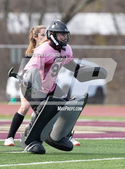 Thumbnail 3 in Windsor Central vs Mamaroneck (NYSPHSAA Class A  Final) photogallery.