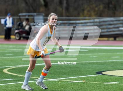 Thumbnail 1 in Windsor Central vs Mamaroneck (NYSPHSAA Class A  Final) photogallery.