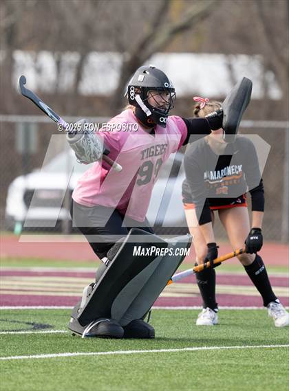 Thumbnail 2 in Windsor Central vs Mamaroneck (NYSPHSAA Class A  Final) photogallery.