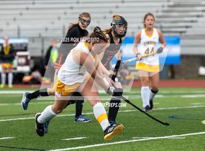 Thumbnail 1 in Windsor Central vs Mamaroneck (NYSPHSAA Class A  Final) photogallery.
