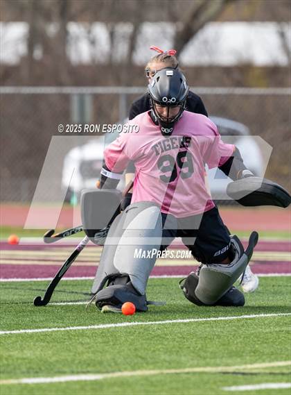 Thumbnail 1 in Windsor Central vs Mamaroneck (NYSPHSAA Class A  Final) photogallery.