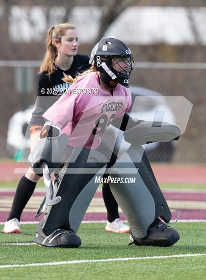 Thumbnail 1 in Windsor Central vs Mamaroneck (NYSPHSAA Class A  Final) photogallery.