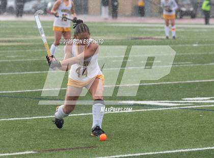 Thumbnail 1 in Windsor Central vs Mamaroneck (NYSPHSAA Class A  Final) photogallery.