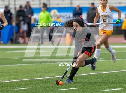 Thumbnail 3 in Windsor Central vs Mamaroneck (NYSPHSAA Class A  Final) photogallery.