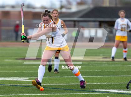 Thumbnail 2 in Windsor Central vs Mamaroneck (NYSPHSAA Class A  Final) photogallery.