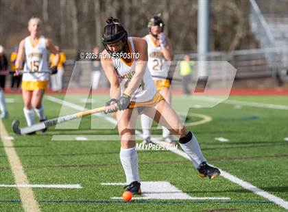 Thumbnail 2 in Windsor Central vs Mamaroneck (NYSPHSAA Class A  Final) photogallery.