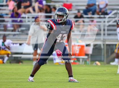 Thumbnail 1 in DeSoto Central @ Lewisburg photogallery.