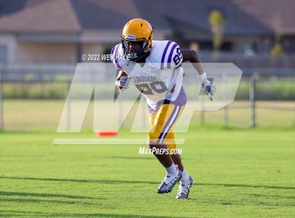 Thumbnail 3 in DeSoto Central @ Lewisburg photogallery.