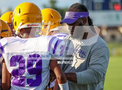 Thumbnail 2 in DeSoto Central @ Lewisburg photogallery.