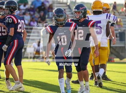 Thumbnail 1 in DeSoto Central @ Lewisburg photogallery.