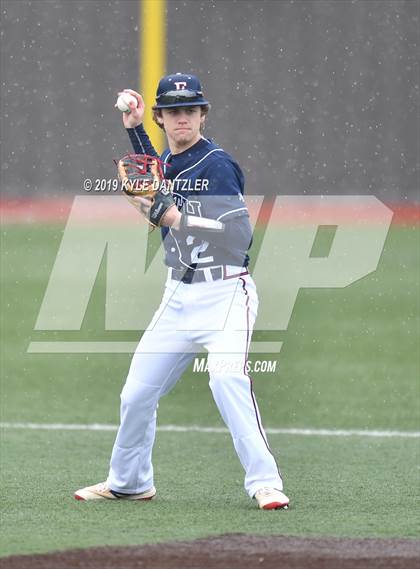 Thumbnail 2 in Grapevine Faith Christian vs Bishop Dunne (McLain/Cowart Invitational) photogallery.